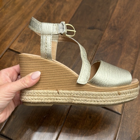 Excellent condition Sperry wedges - Picture 5 of 5